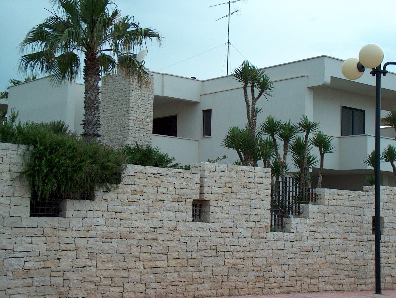 listelli muro 11